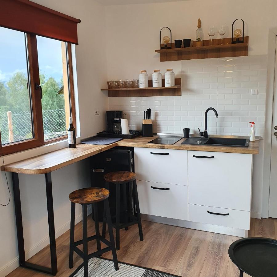 הוילה Tiny House Colibiţa מראה חיצוני תמונה